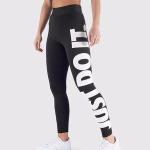 Nike High Rise Leggings